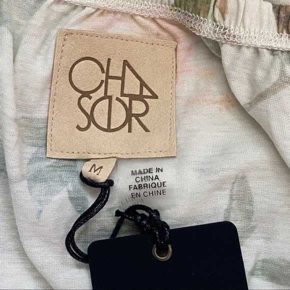 Chaser Shirt Womens Medium Cream Green Floral Off Shoulder Blouse Botanical - Picture 7 of 7